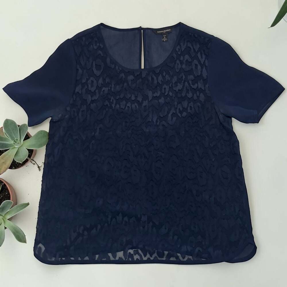 Banana Republic Petite Navy Animal Print Sheer Short Sleeve Blouse S